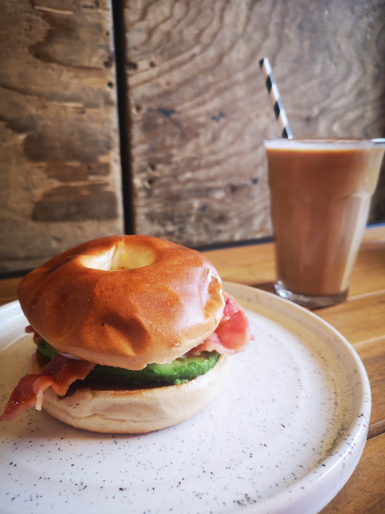 Bacon, Avo & Egg Bagel