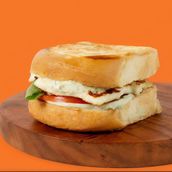 Pesto Halloumi