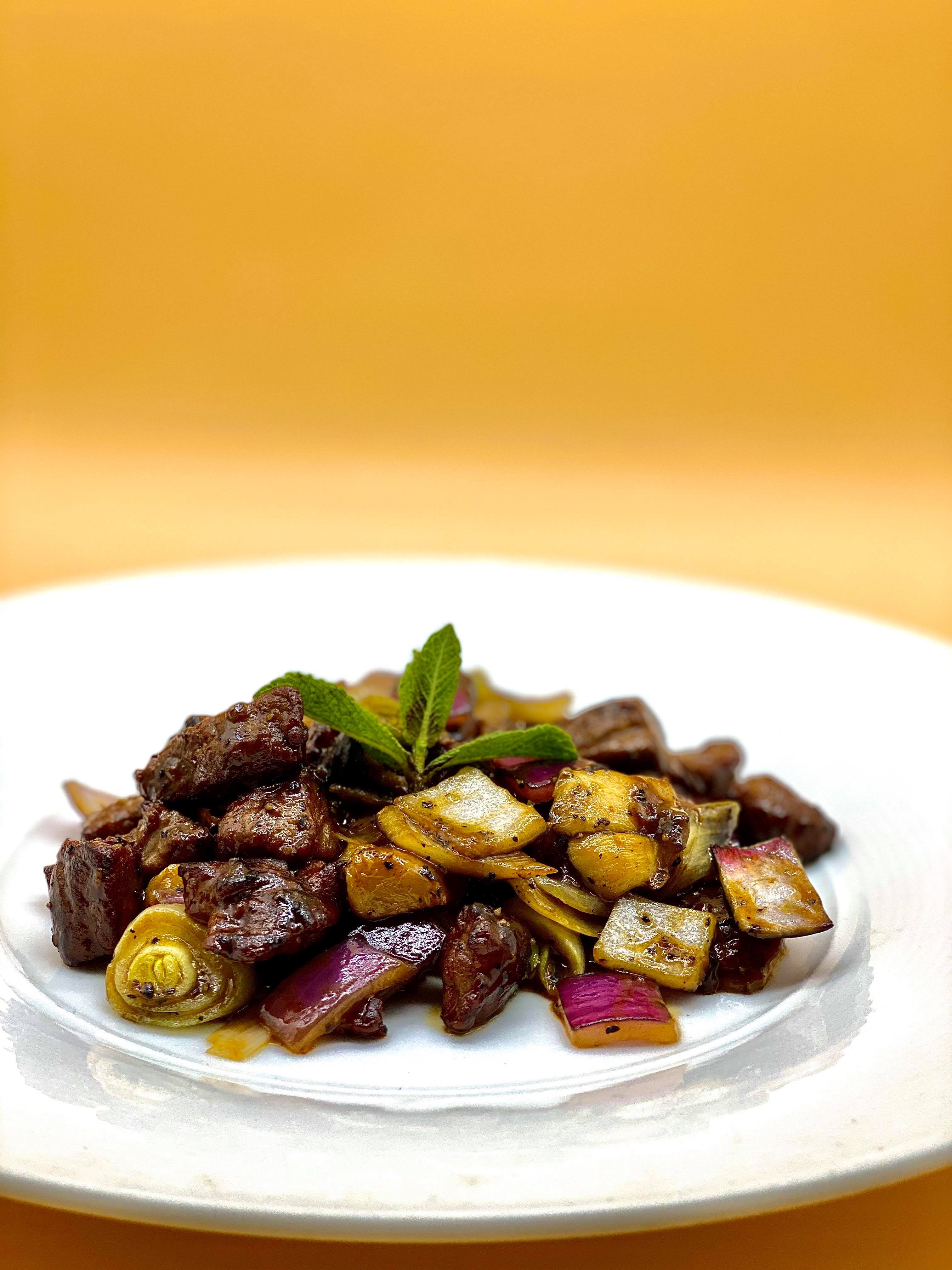 Vietnamese-Style Stir-Fried Beef Tenderloin Cubes