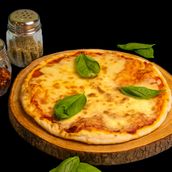 Classic Margherita Pizza