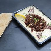 Hummus With Beef