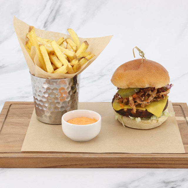 SPICED FALAFEL BURGER (VE)
