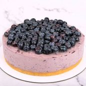 Blueberry Cheese Cake (Serves 5-8)