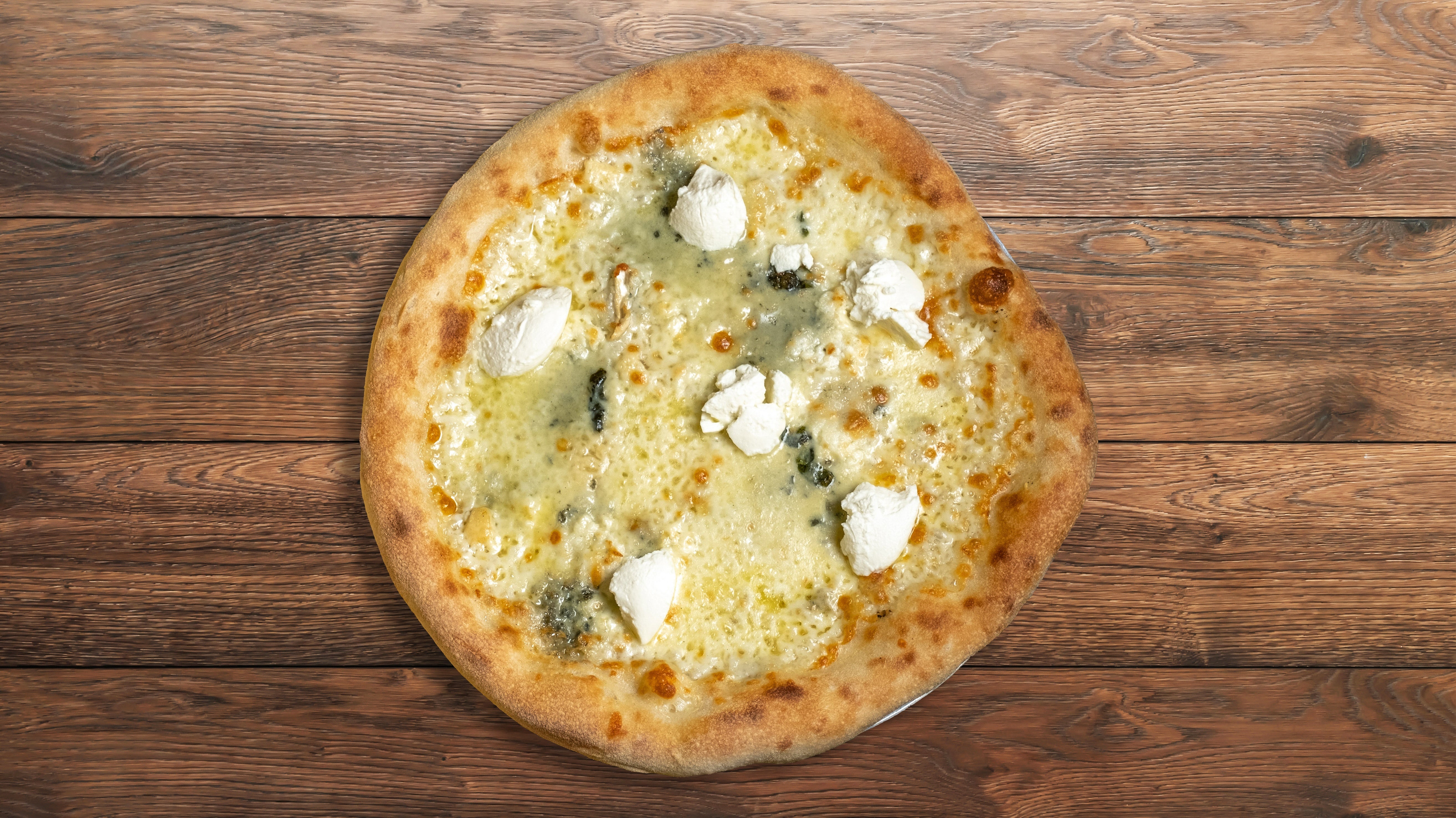 Pizza 6 Cheeses🧀