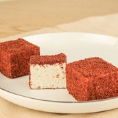 Bird's Milk Strawberry 