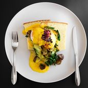 Eggs Benedict