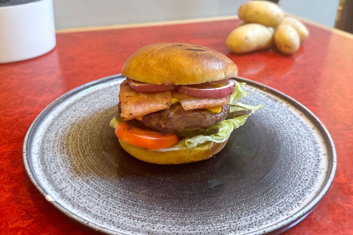 Bacon Beef Burger (Halal)