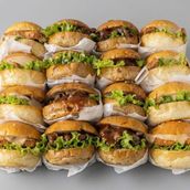 BUNS & BITES BOX