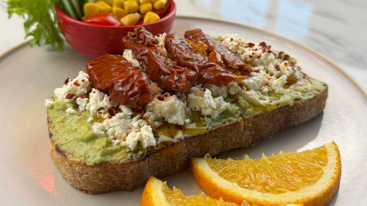 Avocado Feta Crush (Vegan)