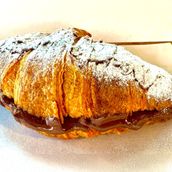 Nutella Croissant