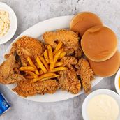 MINI FAMILY MEAL (8PCS CHICKEN+FRIES+BUN COLESLAW PEPSI)