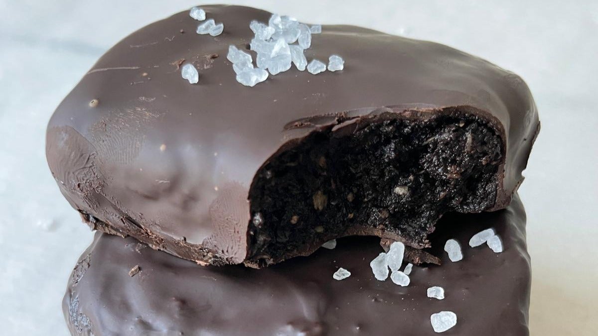 Healthy No-Bake Vegan Brownie Bars