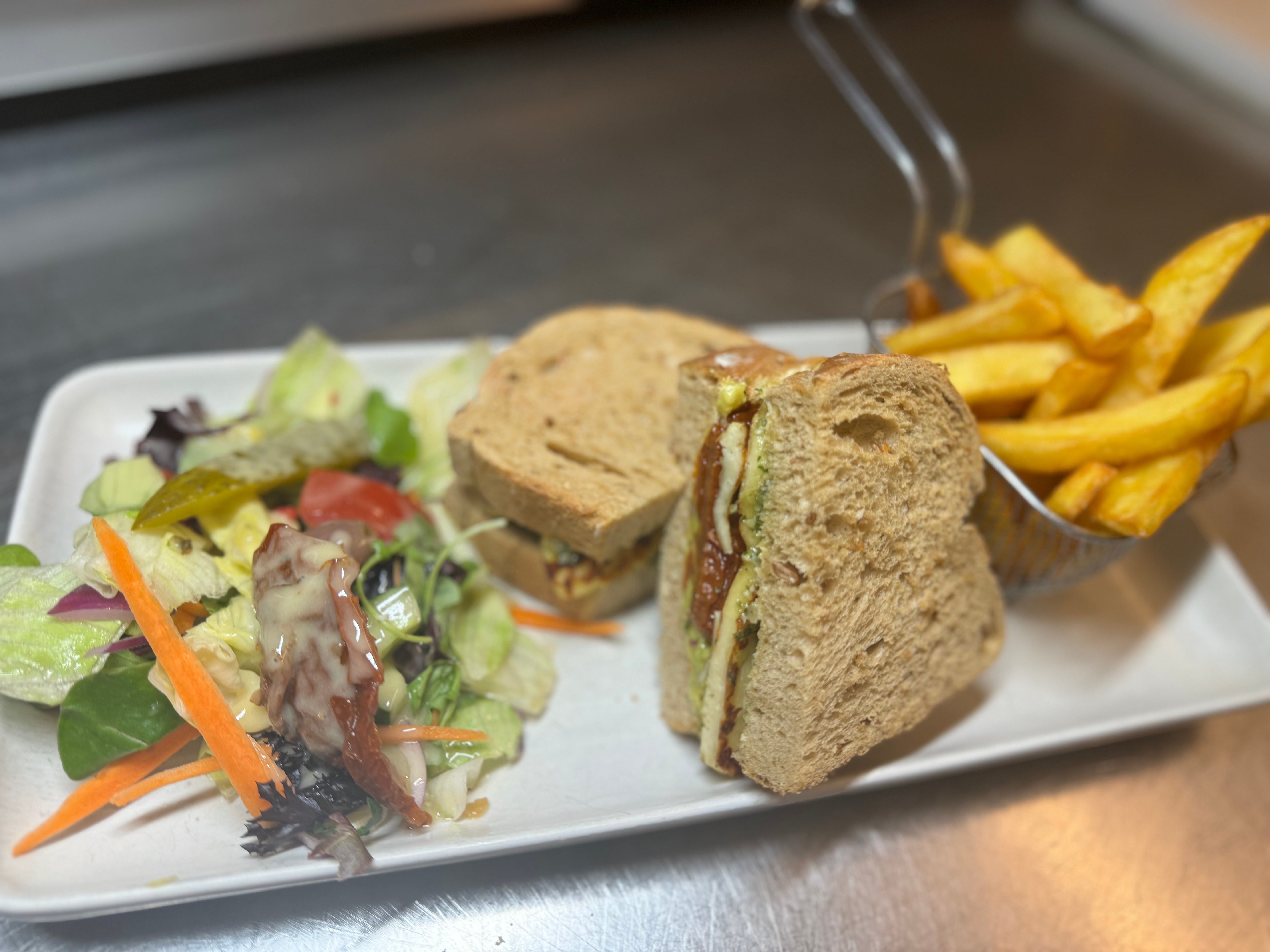 Halloumi Sandwich