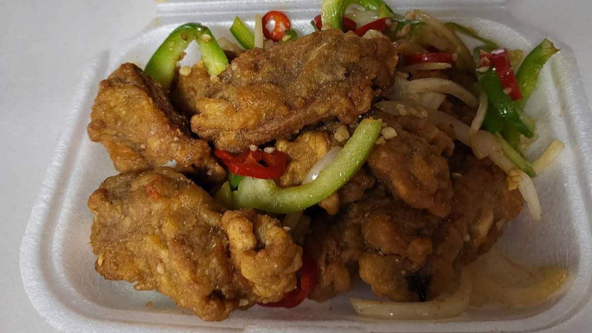 Salt and Pepper Chicken Wings