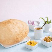 Puri Chhole (2 Puri)