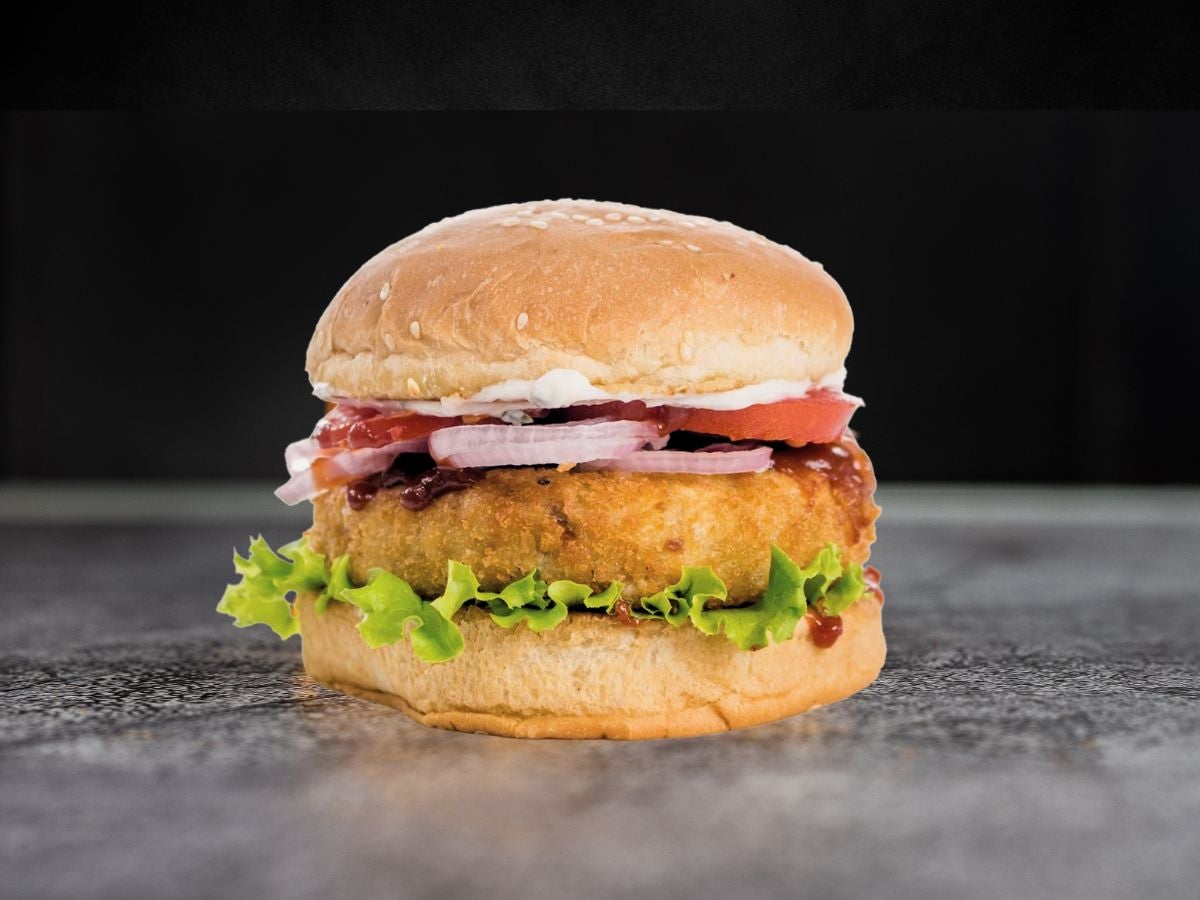 Classic veg burger