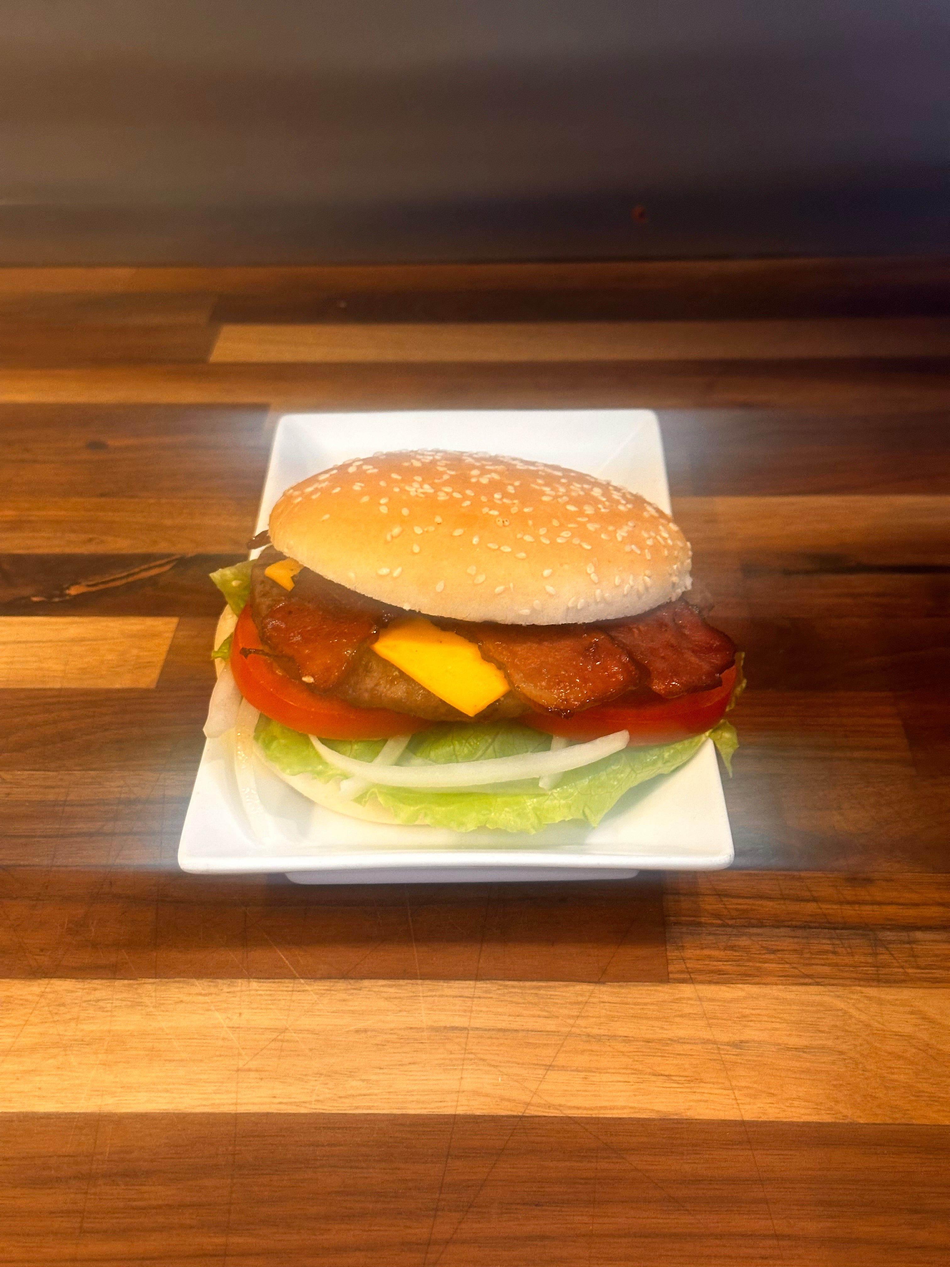 1/4 Bacon Cheeseburger