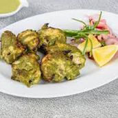CHICKEN GREEN BOTI