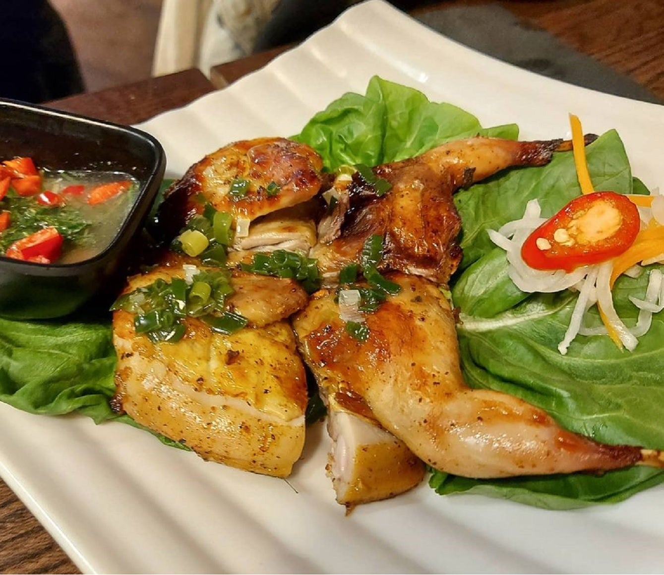 Vietnamese Style Roasted Chicken (越南香茅腌制烤鸡)（整只）
