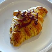 Cheese Croissant 
