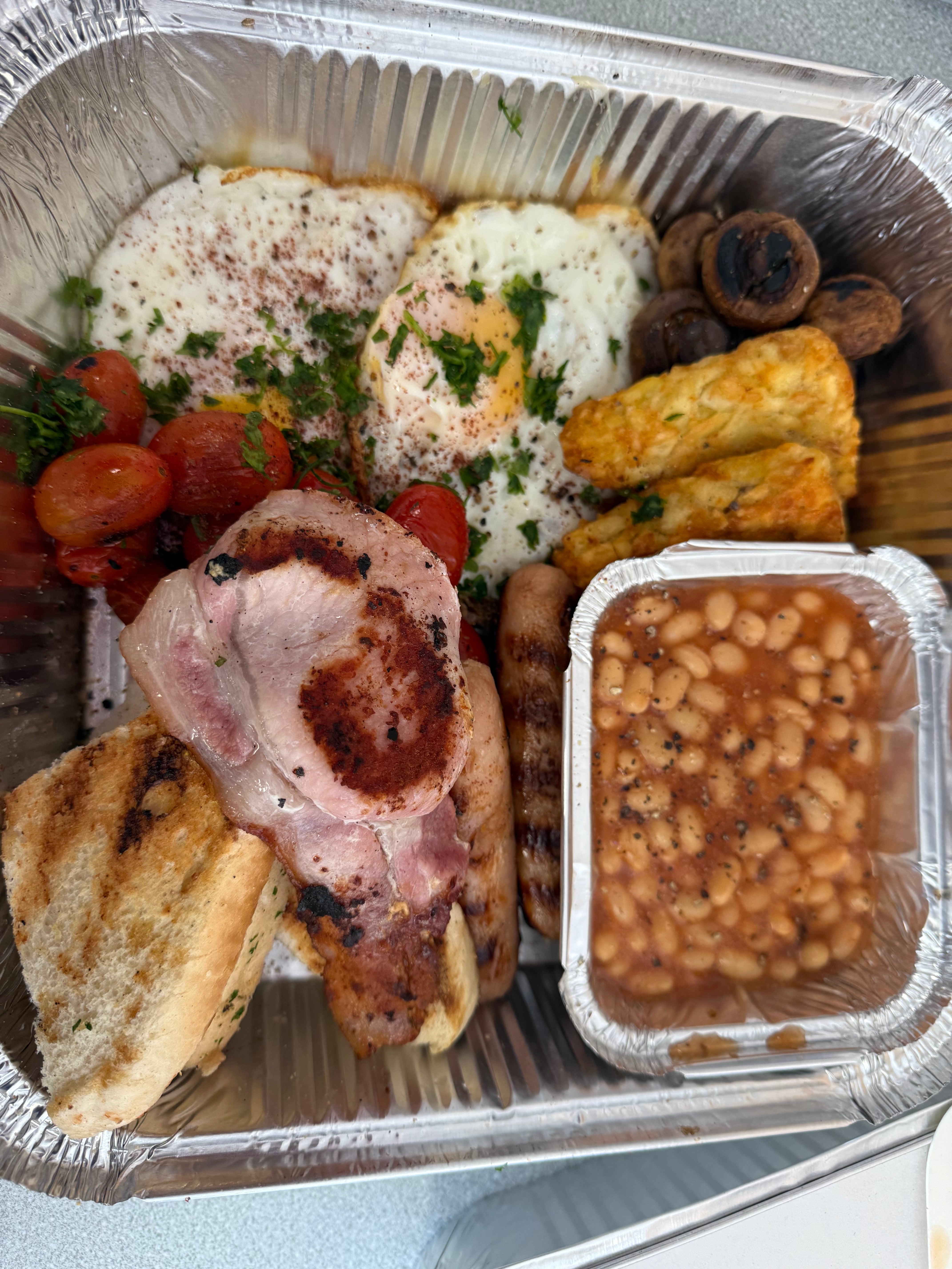 Full breakfast ��