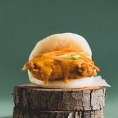 Crispy Chicken Bao