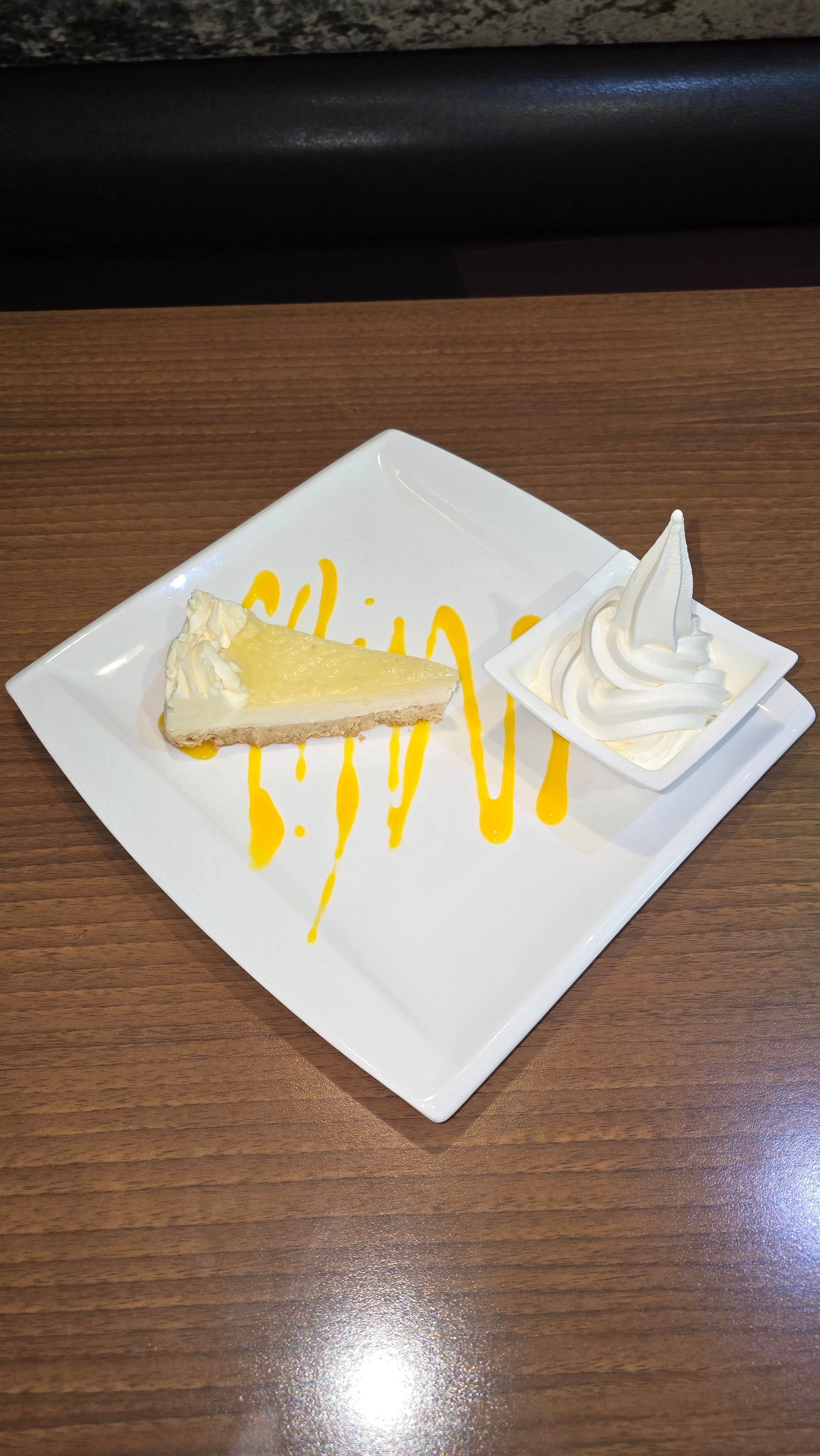 Lemon Cheesecakes