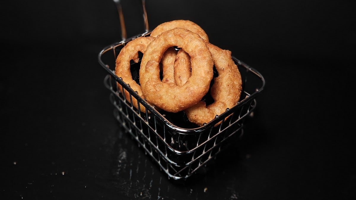 ONION RINGS (6)