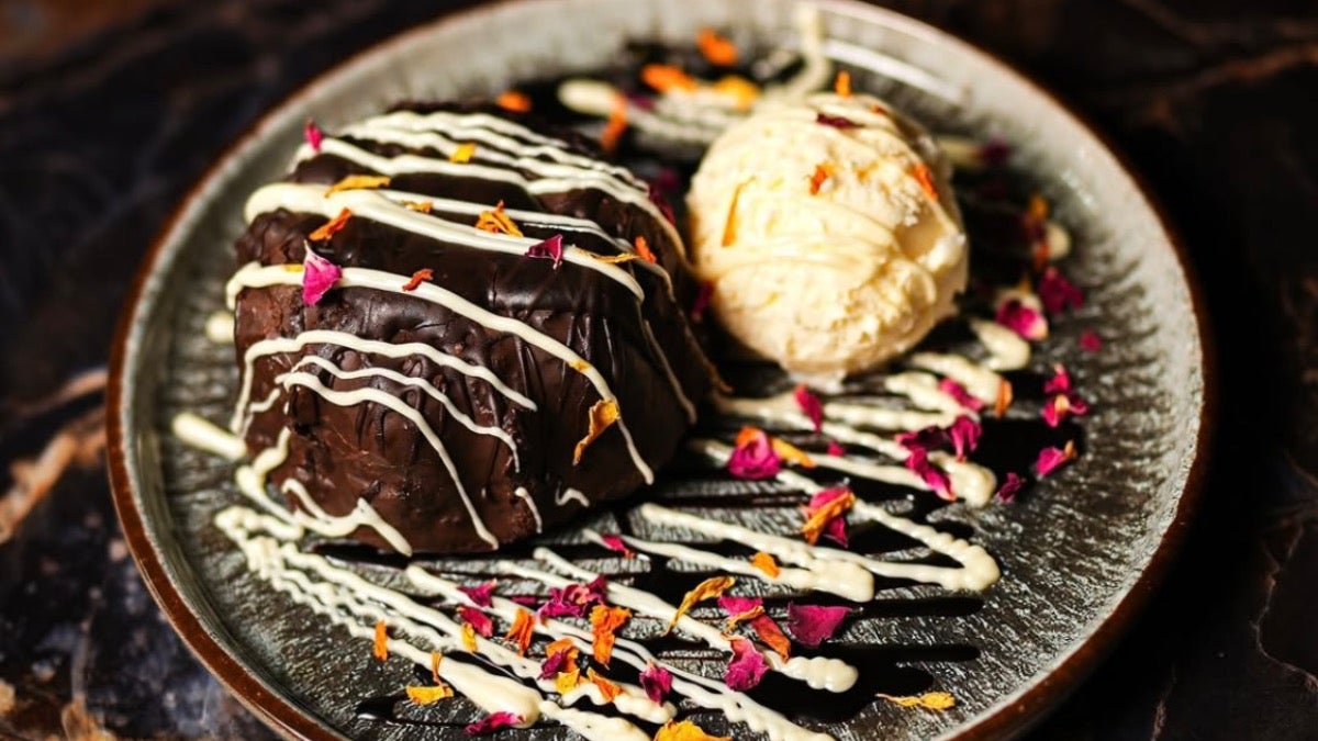 Molten Chocolate Truffle Cake