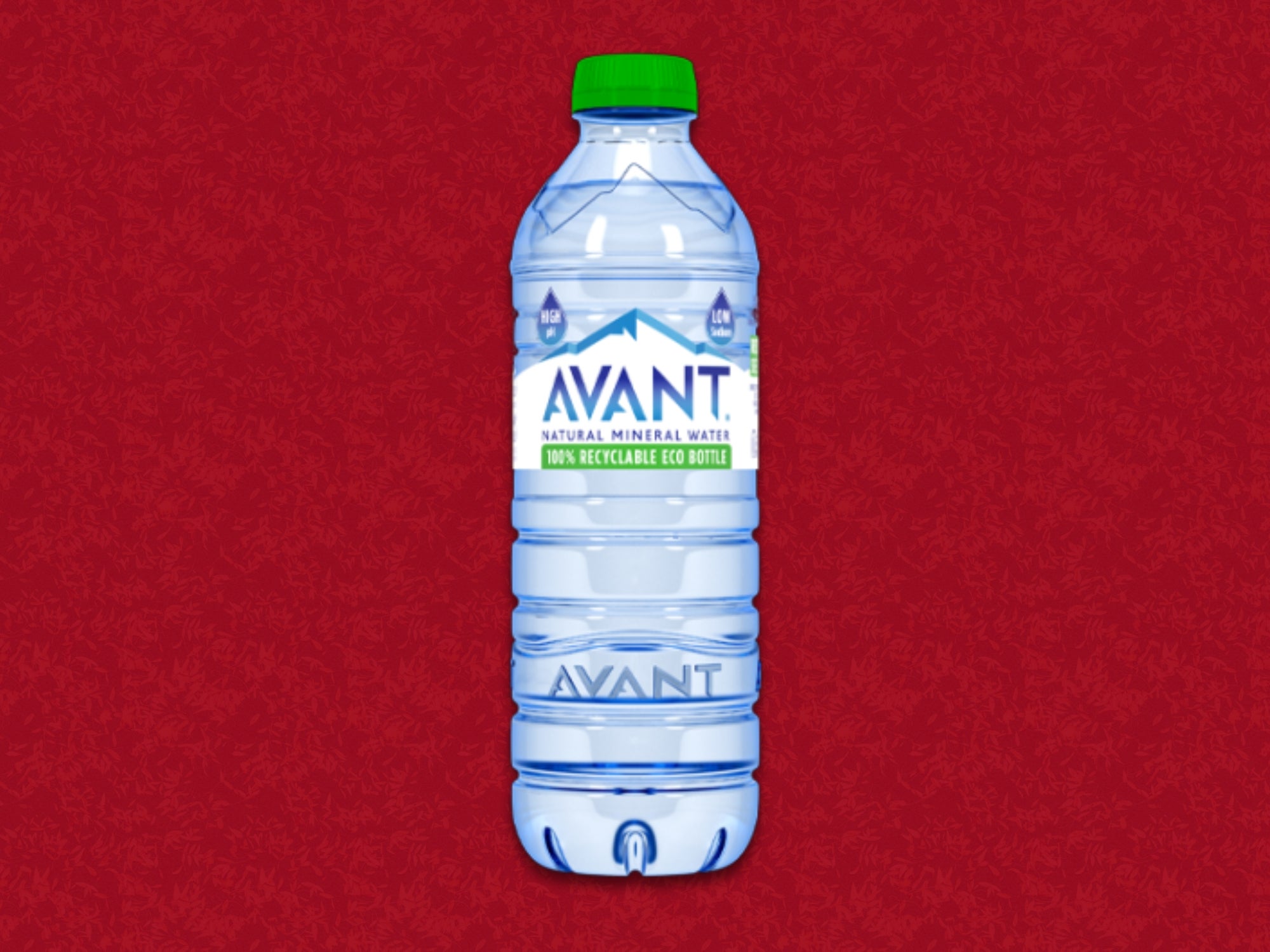 Natural Mineral Water 矿泉⽔