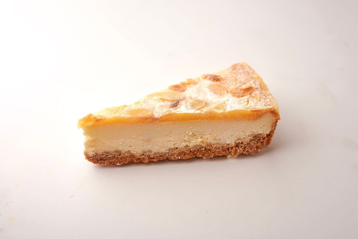 Lemon & Mascarpone Cheesecake