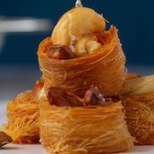 Aish El Bolbol With Cashew