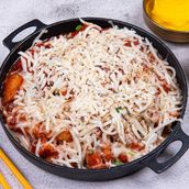 Dak Galbi With Cheese Korean Spicy Stir Fried Chicken Full Portion