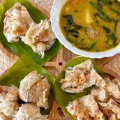 Rotti Canai With Green Curry Veg