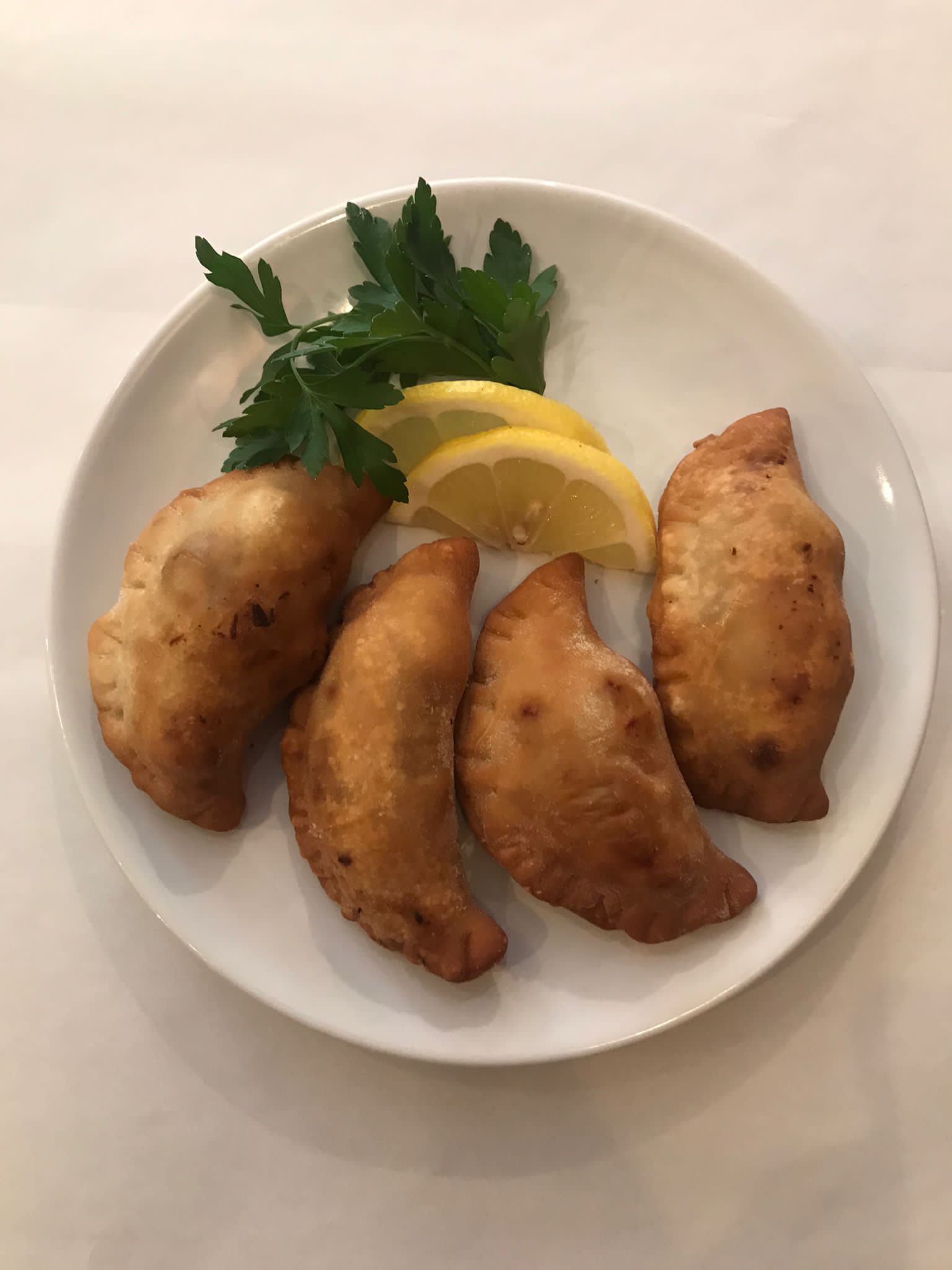 Sambousek Chicken