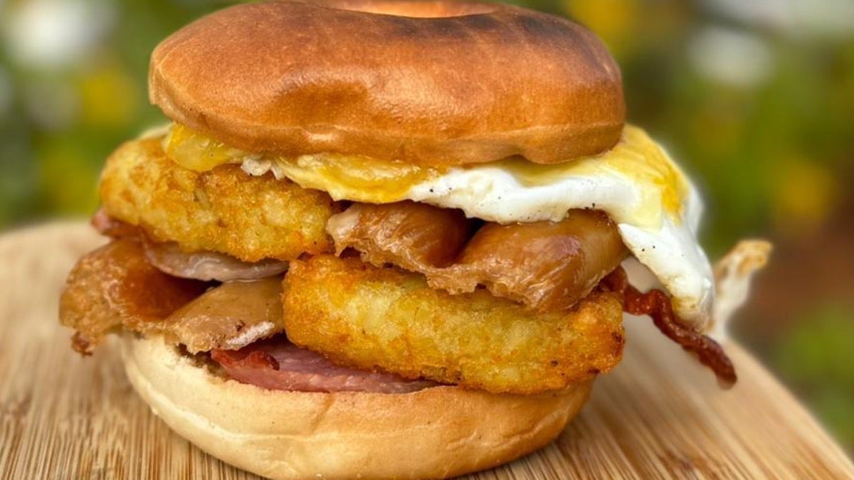 "BBB" - Big Breakfast Bagel