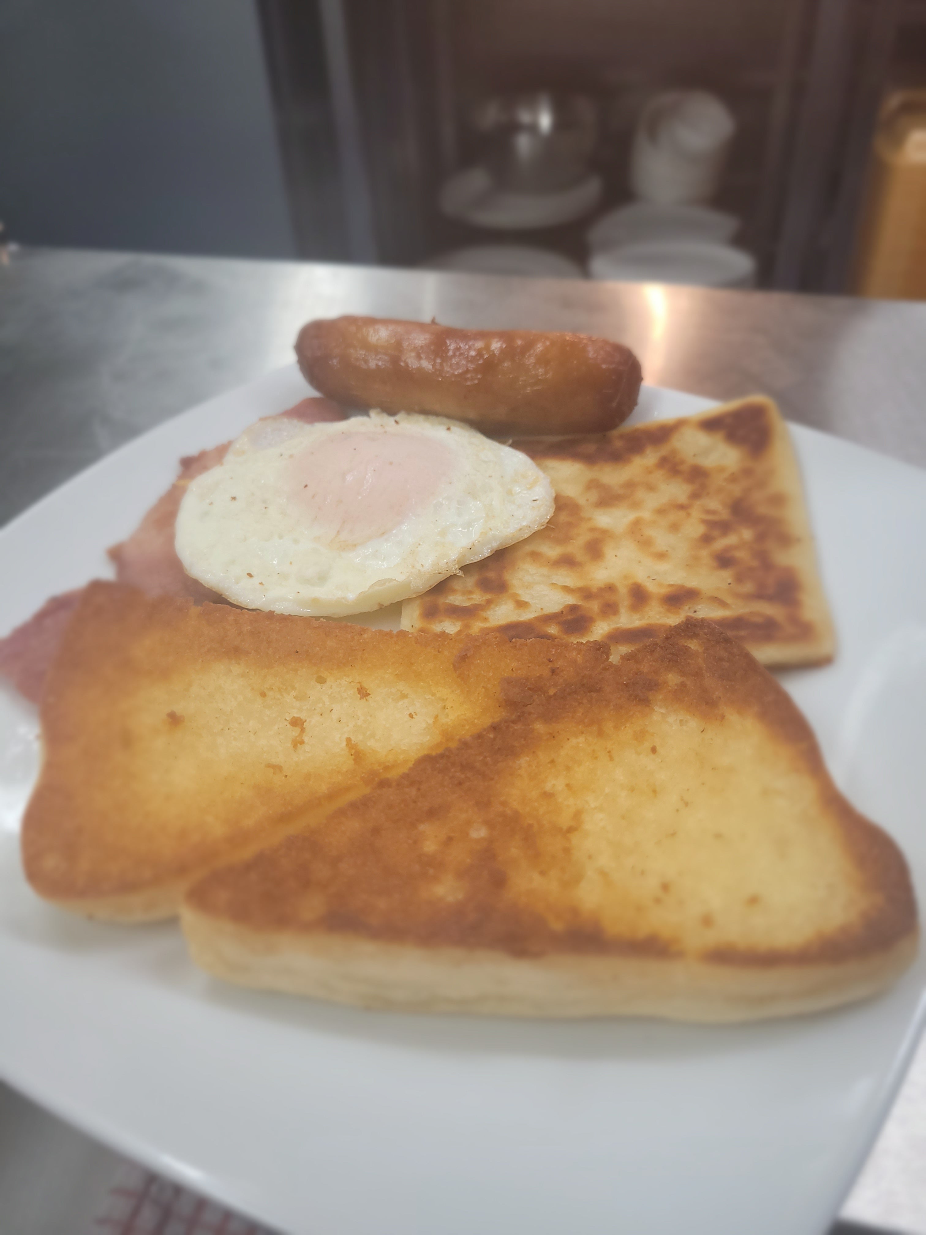 Newton Brunch Bar