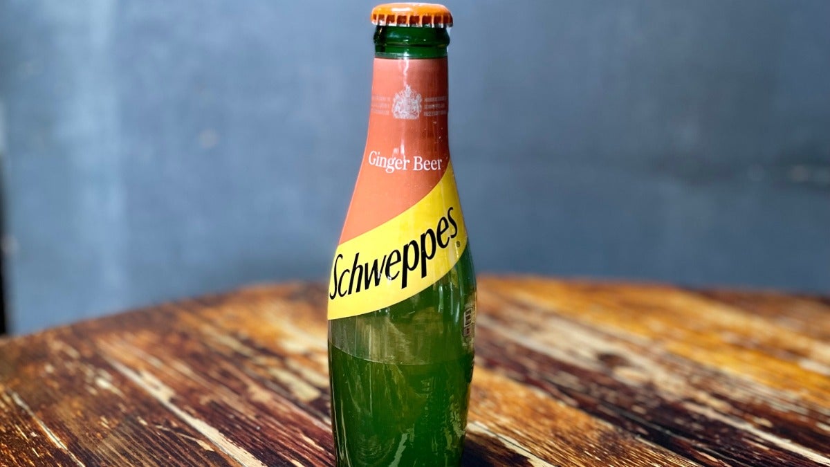 Schweppes Ginger Beer