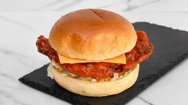 Peri Peri Dipped Chicken Burger (Spicy!)