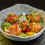 Schezwan Chicken Momo