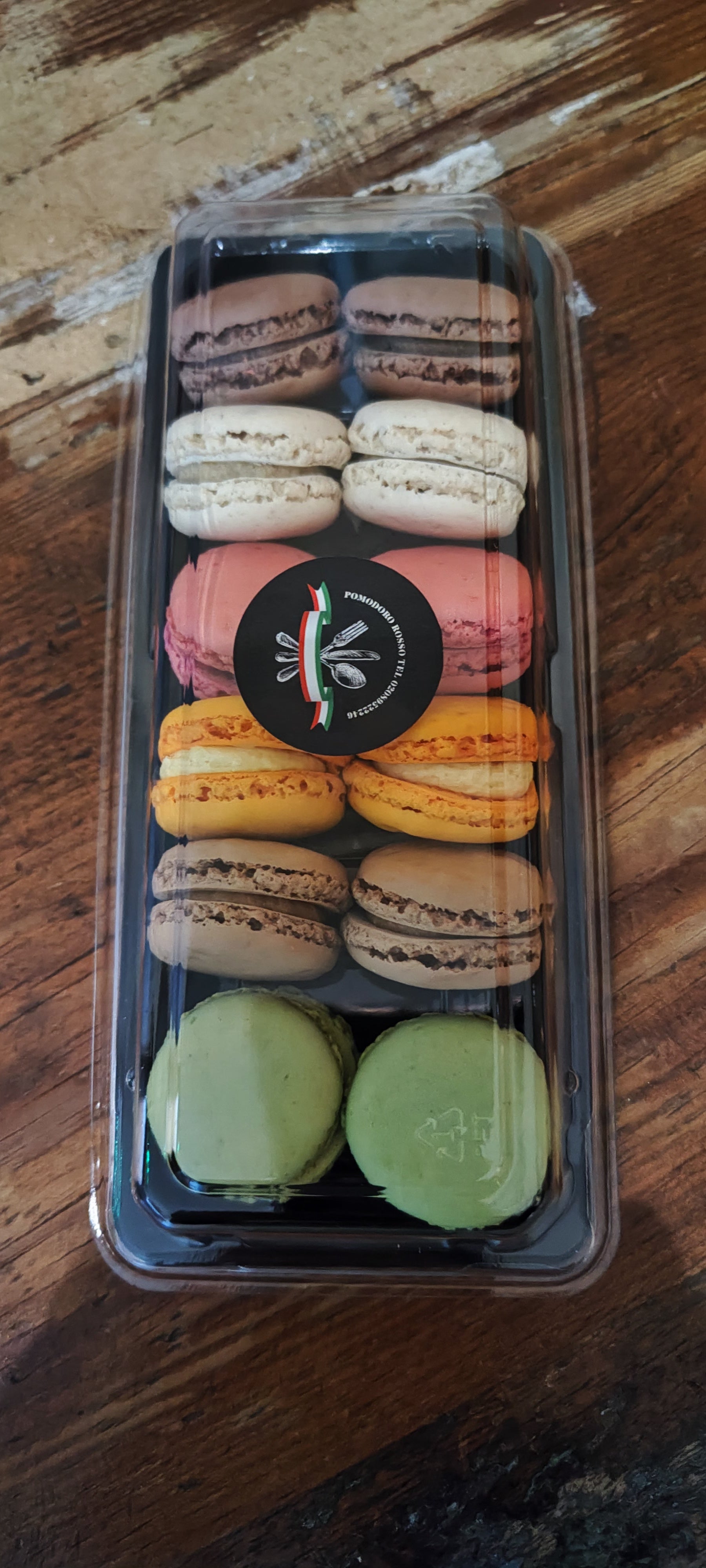 Macarons box