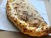 Fresh Garlic Bread With Mozzarella Cheese