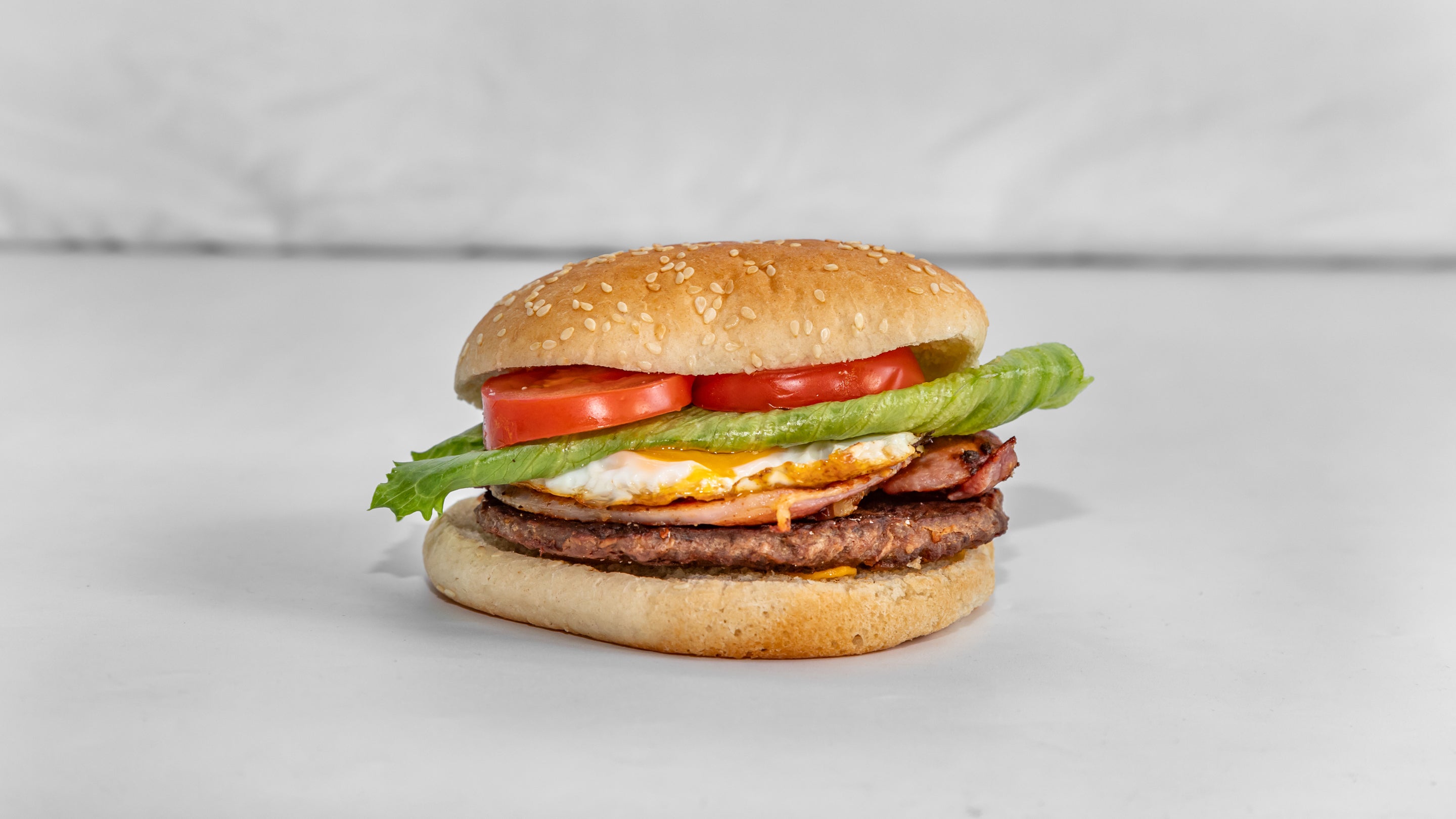 Egg and Bacon Burger