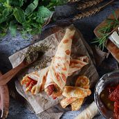 Halloumi With Dried Tomatoes Chapati