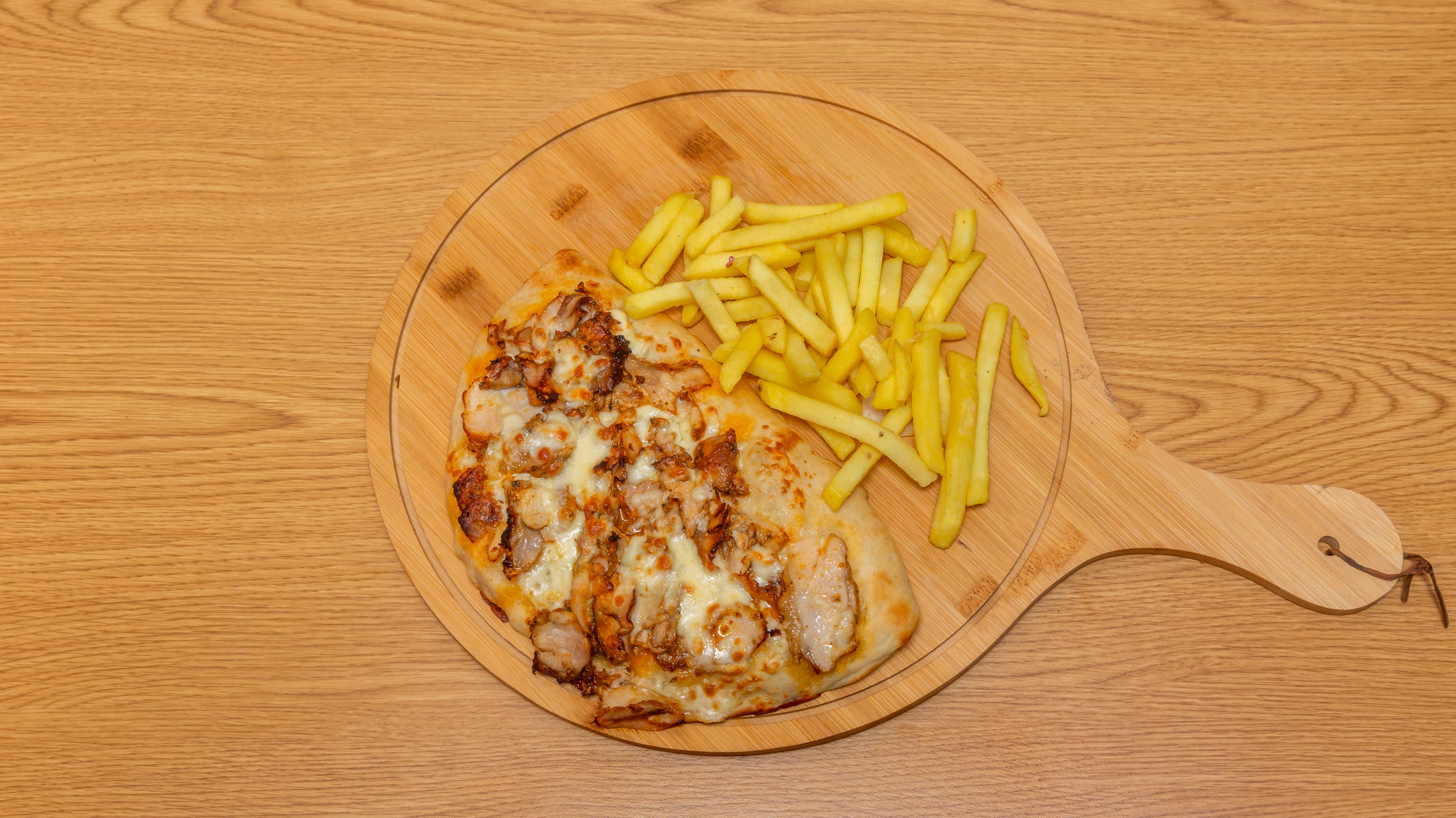 Calzone Tandoori Pizza