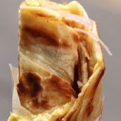 Paneer Schezwan Roll