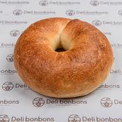 Cranberries Bagel with Cream Cheese