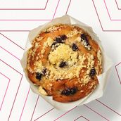 Double Berry Muffin