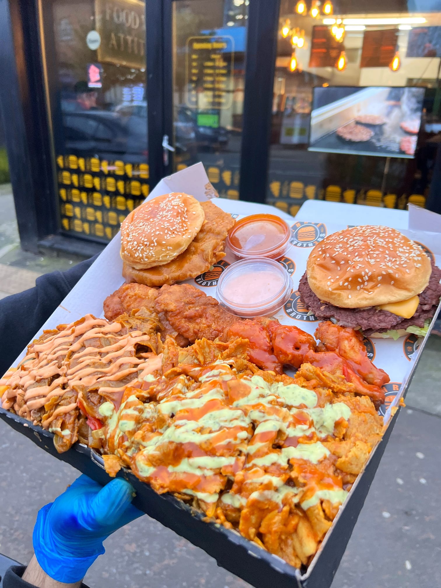 Mashup Box (Hot)