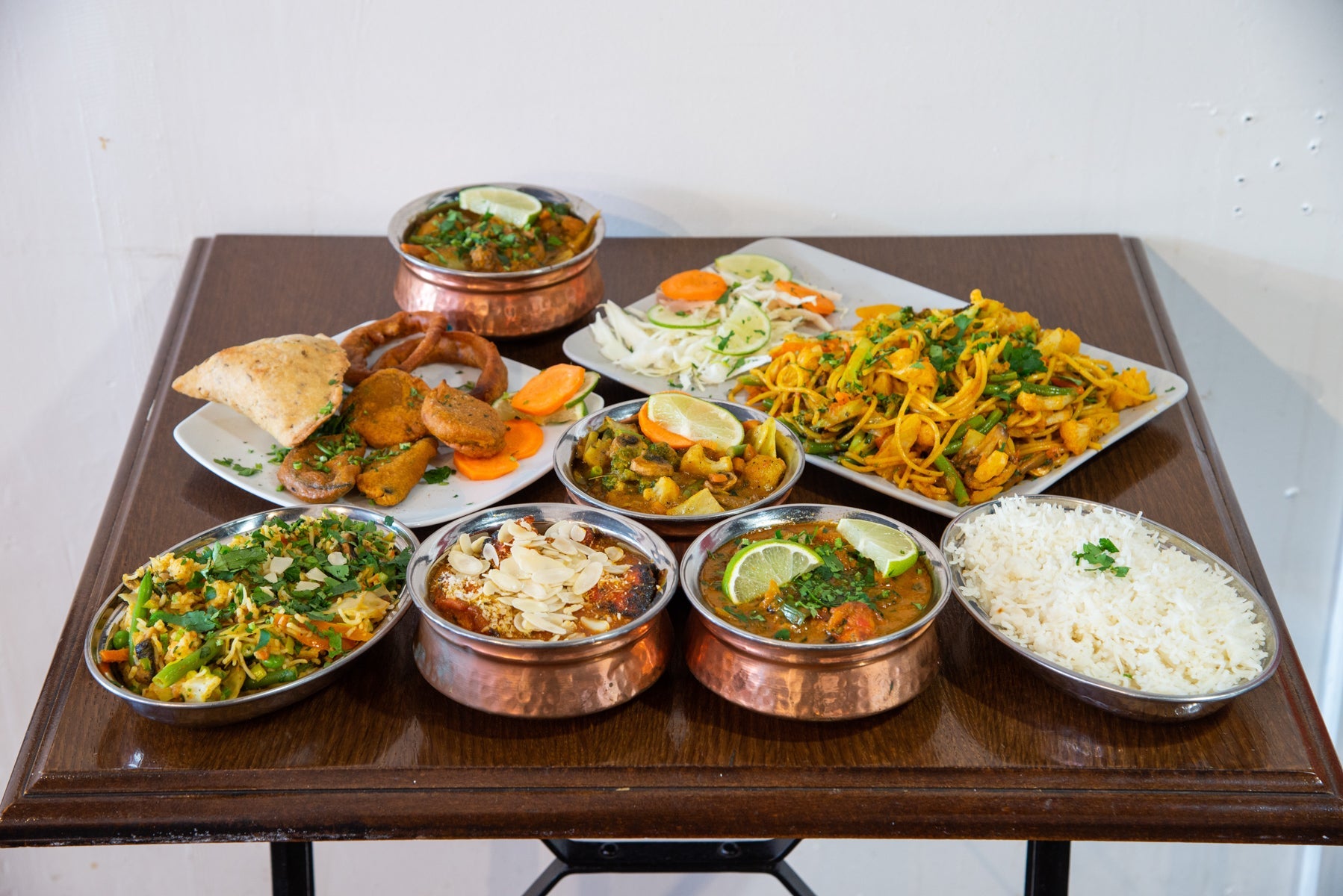 Montys Tandoori Restaurant